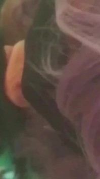 내 보지에 사정하는 또 다른 남자