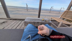 GayKinkCouple: Ryzykowny Wank na plaży
