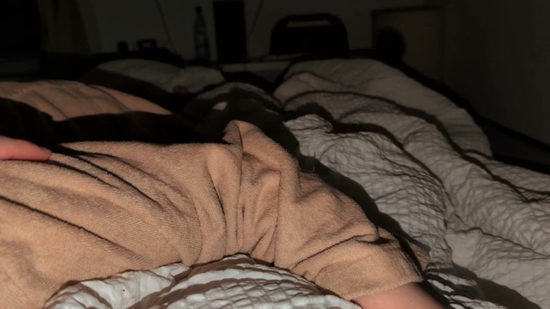 Jennasxy19: My First Creampie in My Life