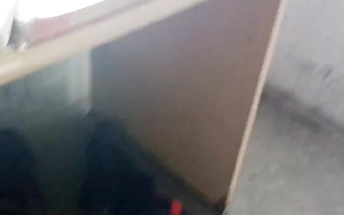 213san: Aku lagi kerja di kantor dan temanku baru aja bikin...