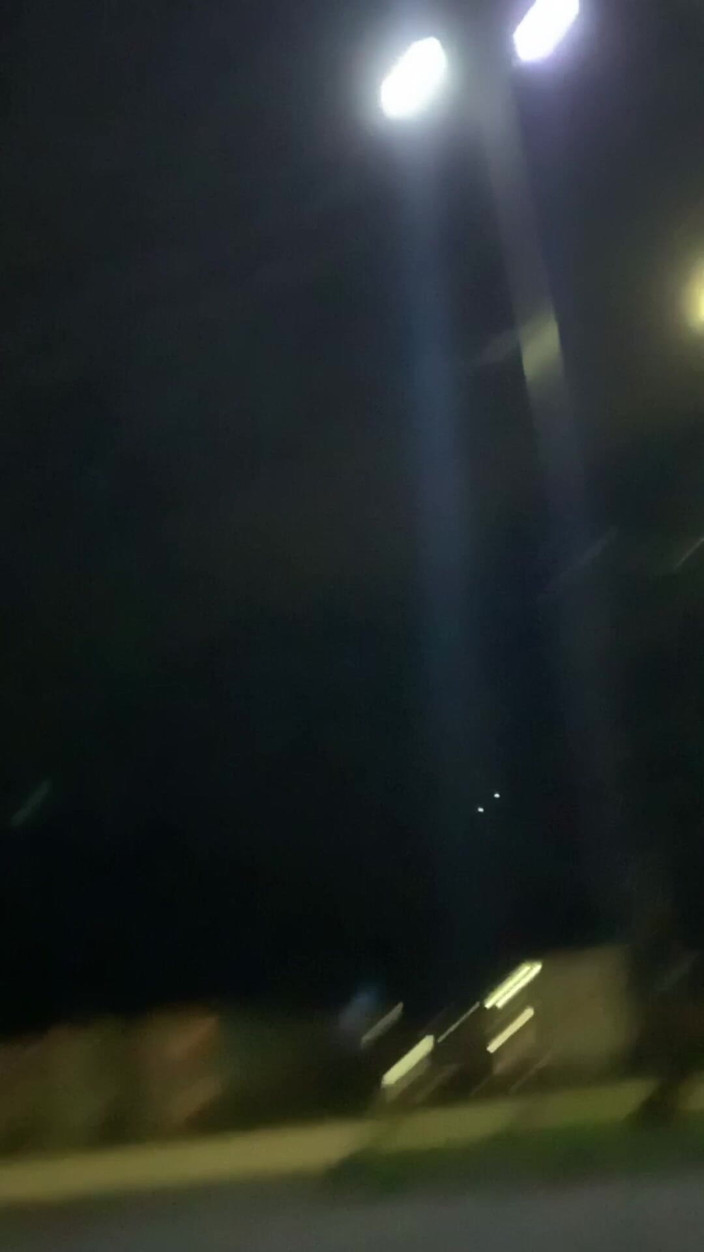 CindieLove: Halka açık kadın kılıklı sürtük derlemesi cd dildo külotla dışarıda...