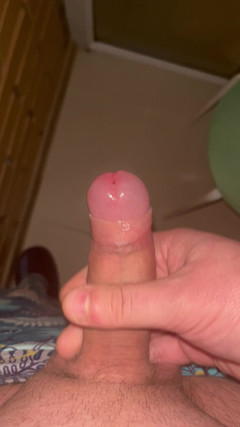 Young cum: 鸡巴特写手淫1