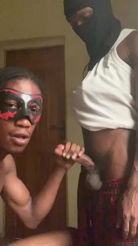 Honeyslim: He First Time Having Sex Wth a Man