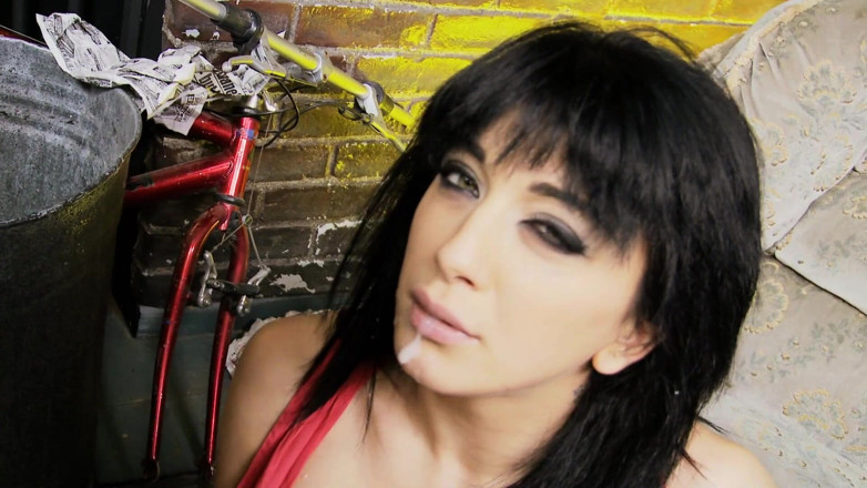 Content Candy: La ragazza ha scopato con un tipo con un cazzo...