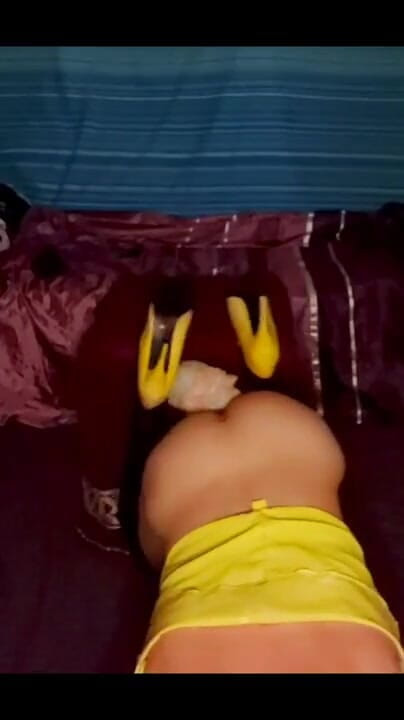 Lizzaali: I need my big tail stroked hehe