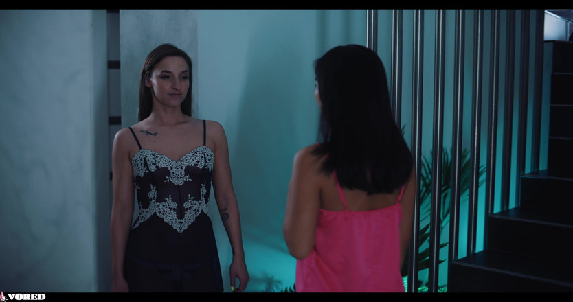 Vored: Bunny Brownie Wakes up