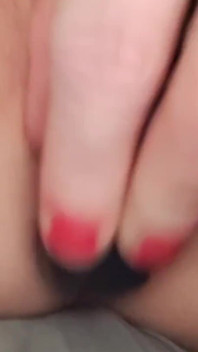 Spiel mit meinem neuen doppeldildo