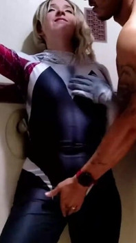 Want Some Fingering to Spidergwen?