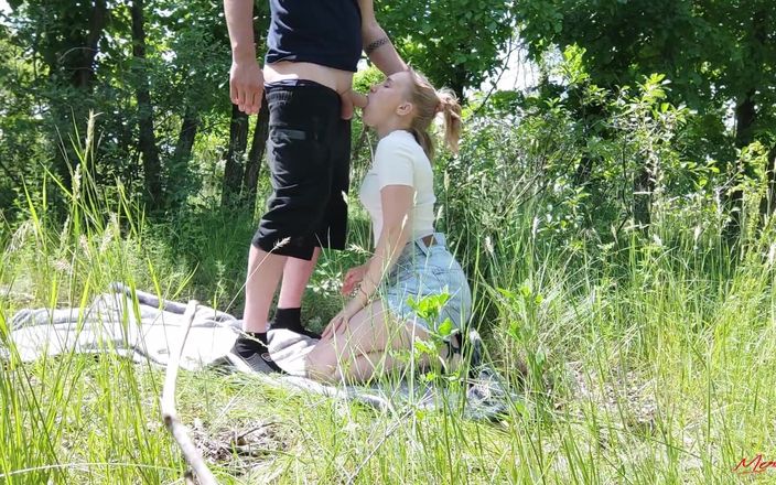 Meri-Mouse: Fui al bosque por setas y encontré un pene