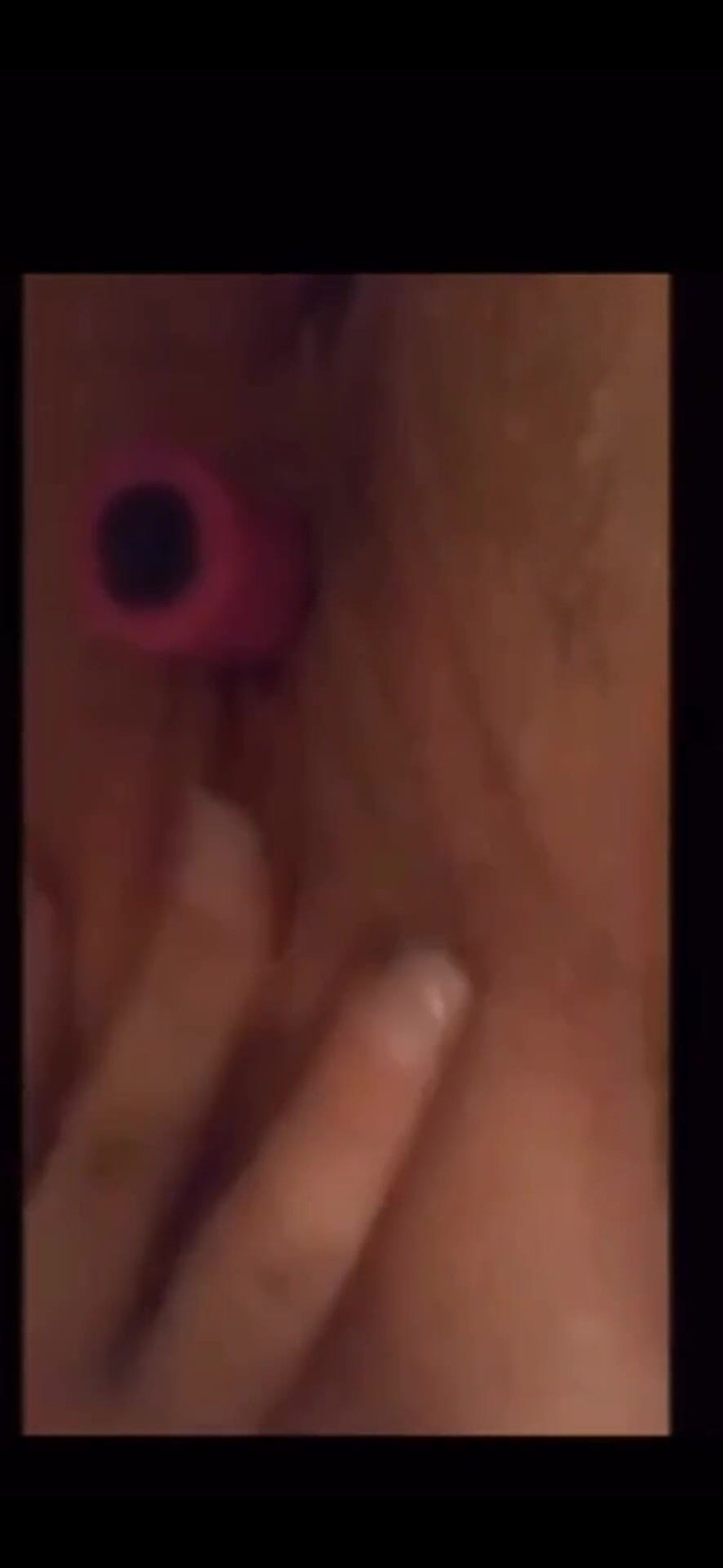 Juicy Jadore: Suculenta Jadore se masturbando