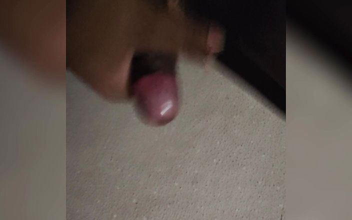 New dick in town: Solo Masturbation , fucking Masturbation Man cumming hard , Gay Masterbate , Amateur...