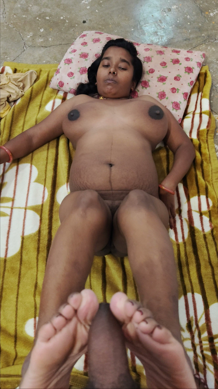 Premi pooja: Indian Desi Bhabhi figa scopa Desi Look - Calda bhabhi figa...