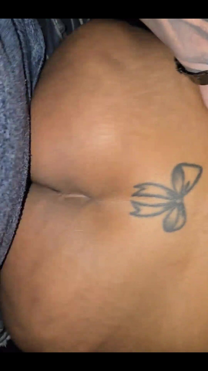 Kel Macettare: El chico detrás del gloryhole no podía manejarlo, tuve que...