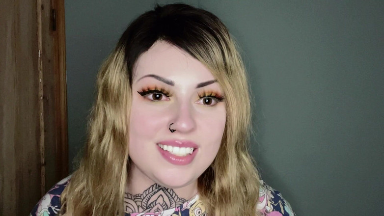 Miss Valentina: シークレット・ウェッジー・カマー