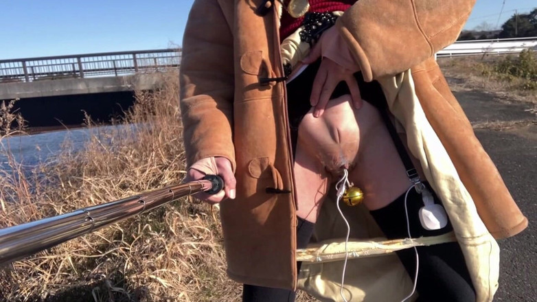 megu2002: 自主トレーニング　no96　使用済み生理用ナプキンらし露出散歩