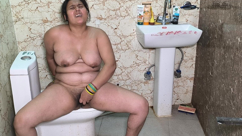 Puja555: Banană în pizda lui Pooja