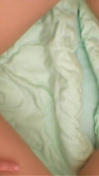 มึงกําลังดูวิดีโอครั้งแรกของกูโดยไม่มีเปลื้องผ้า