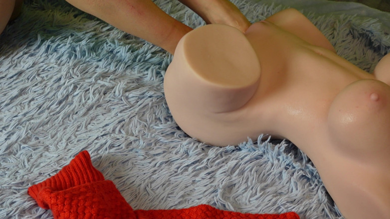 carolinefist: Lesbische stiefzus pop enorme dubbele dildo vuistneuken voeten echte spuitende...