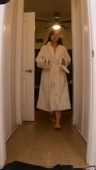 Scarlett johnson scopata sotto la doccia
