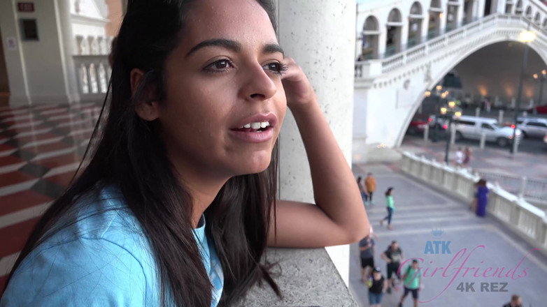 ATK Fans (Girlfriends): Vacanza virtuale a las vegas con vienna nera parte 1