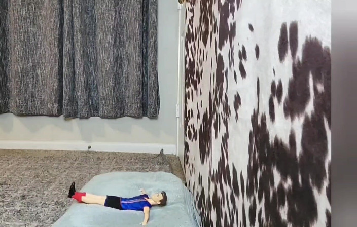 Julia Ryan: Làm việc ra các farts