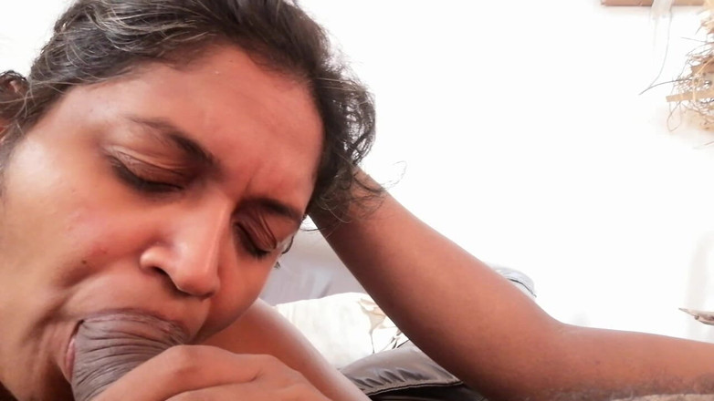 Tina Baby: Madrasta tem uma boca cheia do pau do enteado