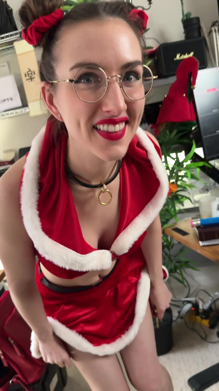 Piper Blush: Frau claus