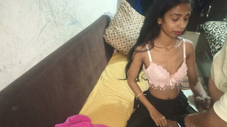 Truefuker: Desi styvfar knullar mig hårt och stor överraskning mig