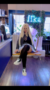 Today I Visited a New Place! I Went to a Wonderful Cafe