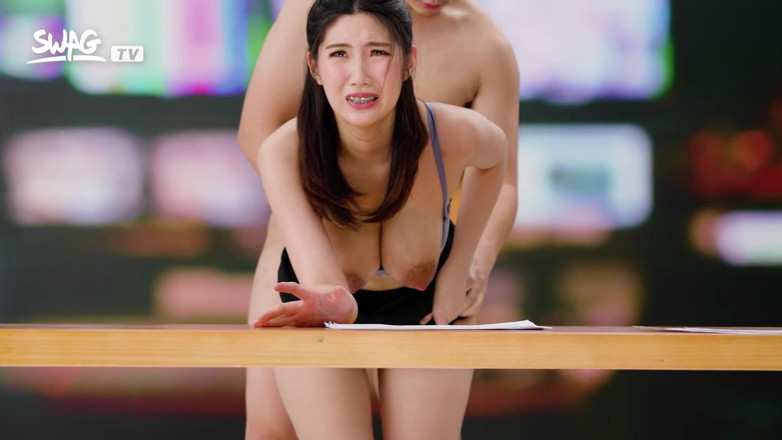 Asian Milfs n Teens: Hot Asian News - Perv Milfs n Teens