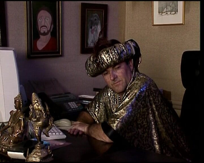 Deutsche Damen: Schau zu, wie dieses deutsche schätzchen zu dritt doppelt penetriert...