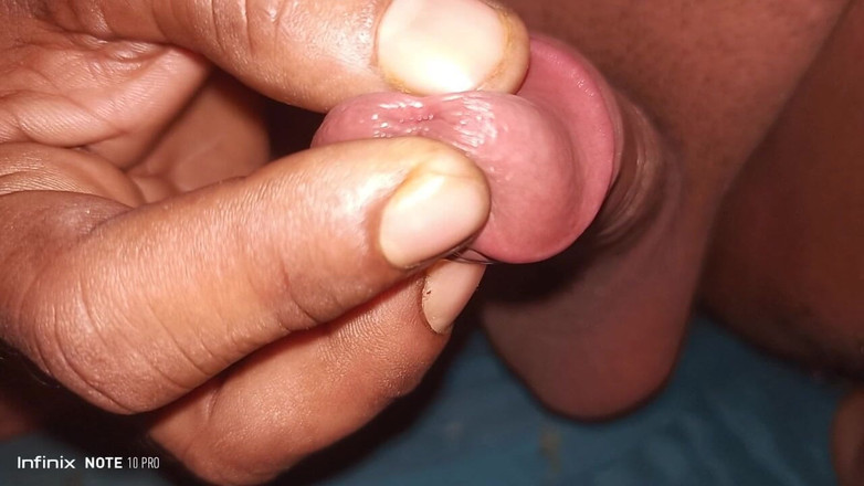 Indiansex098: Tôi muốn bú một con cu Ấn Độ trong miệng của tôi