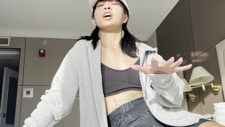 Felicity Azura: Fitness Domme Sph
