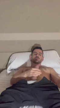 Xiscoxx Relaxing in Bed