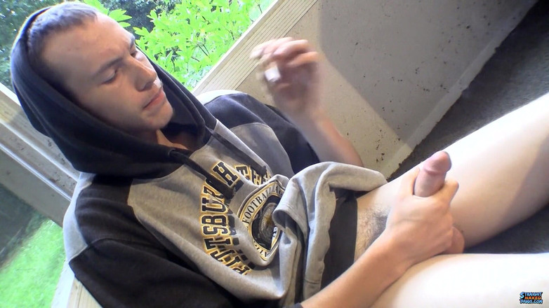 Straight naked thugs: A Smoke &amp; a Cock Stroke