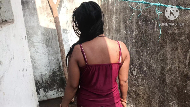 Raniki chut: India hermosa novia del pueblo bf sexo al aire libre...