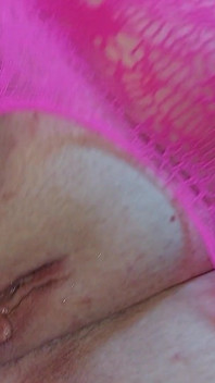 Růžová babička prsty kapající kundička saje nedbalý dildo čisté