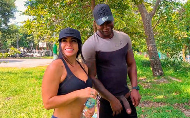 XanderBlackx: Koç büyük memeli Silvana Lee'ye parkta büyük zenci gösteriyor - xander...