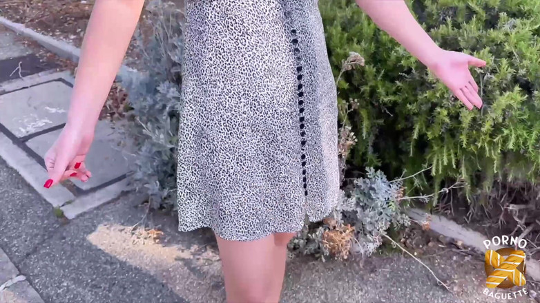 Porno Baguette: Charlotte, fată obraznică, adoră să se fută