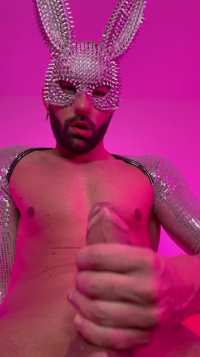 NathanAdamsXXX: Puta Loca Juega Con Un Consolador Super Grande!