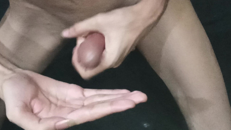 Mubasharali00: A Young Boy Masturbation Big Cock
