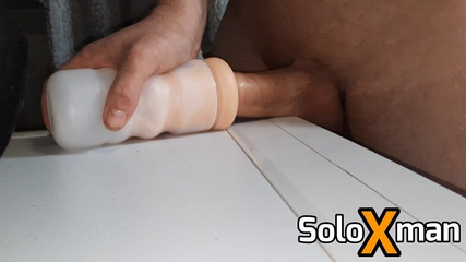 SoloXman: Šukám baterku ve formě zadku