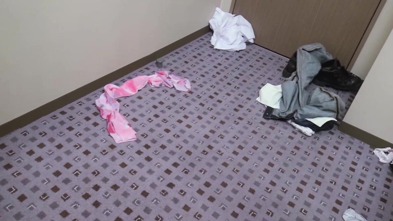 JAPAN IN LOVE: Adegan seks remaja jepang - 2 pramugari asia yang semok lagi asik...