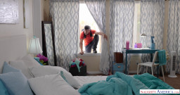 Naughty America: apne tichar Bridgette B.ki painti chori karo aur vah tumhen...