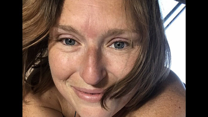 MistressWriggler: Wank, který přišel po chcaní na postel, ale bohužel jsem...