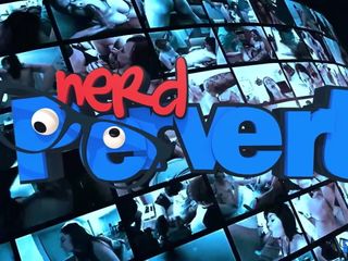 Nerd Pervert: Roxxxie дорогуша - Спаффинг в отеле