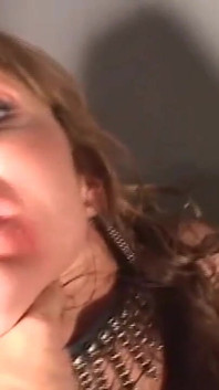 Transnny + tranny, vraie histoire d’amour anal !
