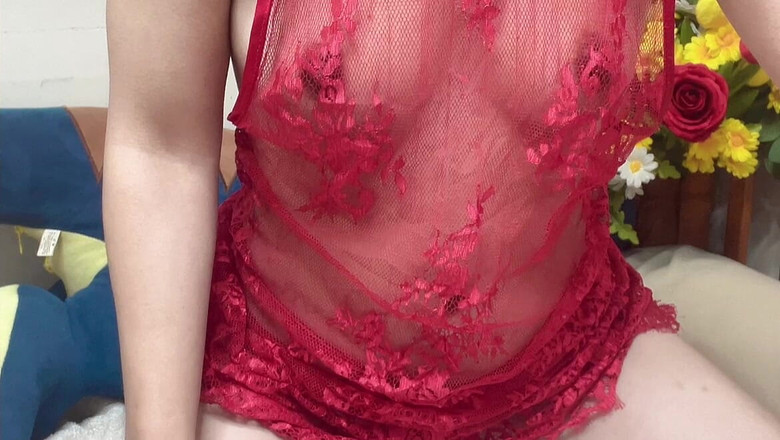 sweethanajapanese: 젖탱이를 존나게 빠는 겸둥이 Hana Wear 드레스