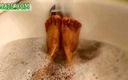 JasmineJade: Bath Foot Show Vol 1 para My Foot Lover Watch enquanto...