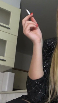 Clarissas Lascivious fumat în ciorapi clasic sexy!